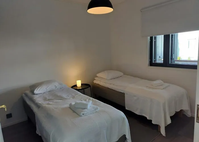 Convenient For 2 With Sauna 아파트